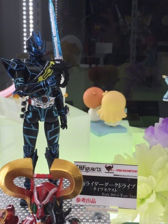 仮面ライダードライブ S H Figuarts 仮面ライダーダークドライブ タイプネクストが参考出品 商品化はいつに