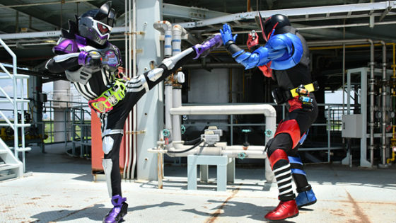 仮面ライダービルド 44話に登場する仮面ライダービルドはフルボトルでエグゼイドの成分を取りに来た