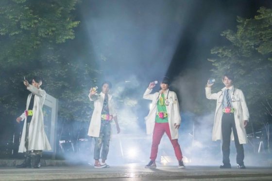 仮面ライダーエグゼイド 最終話の最新画像が公開 ニコちゃんの制服姿やエグゼイド ムテキゲーマーが