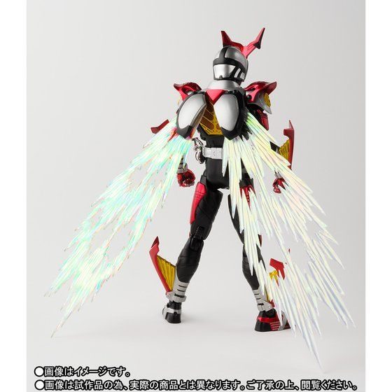 仮面ライダーカブト S H Figuarts 真骨彫製法 仮面ライダーカブト ハイパーフォームが9月8日受注開始 ハイパークロックアップ