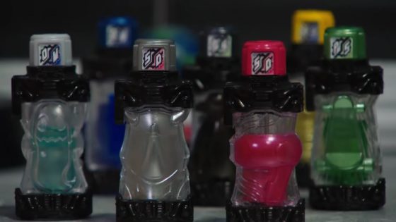 仮面ライダービルド ハザードレベルを上げる ７つのベストマッチ の予告動画が公開 スマホウルフハザード バイカイザーが