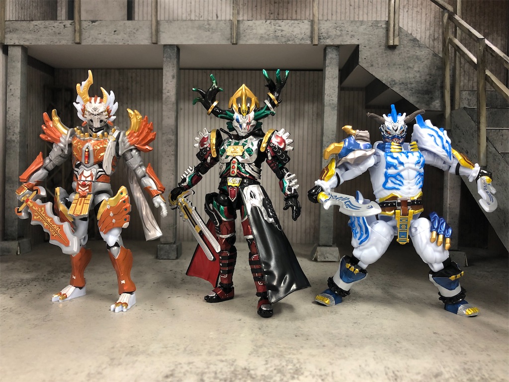 即購入OK 装動セイバー 仮面ライダーストリウス - 特撮